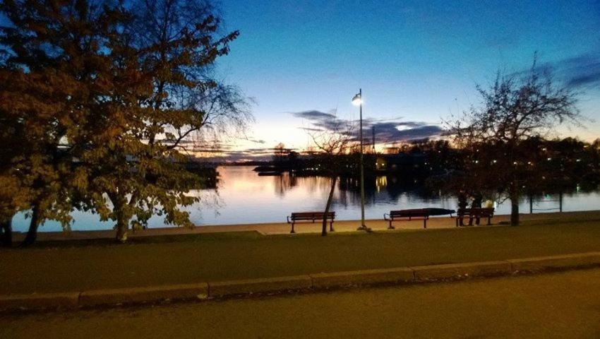 Eskolampi Helsínquia Quarto foto